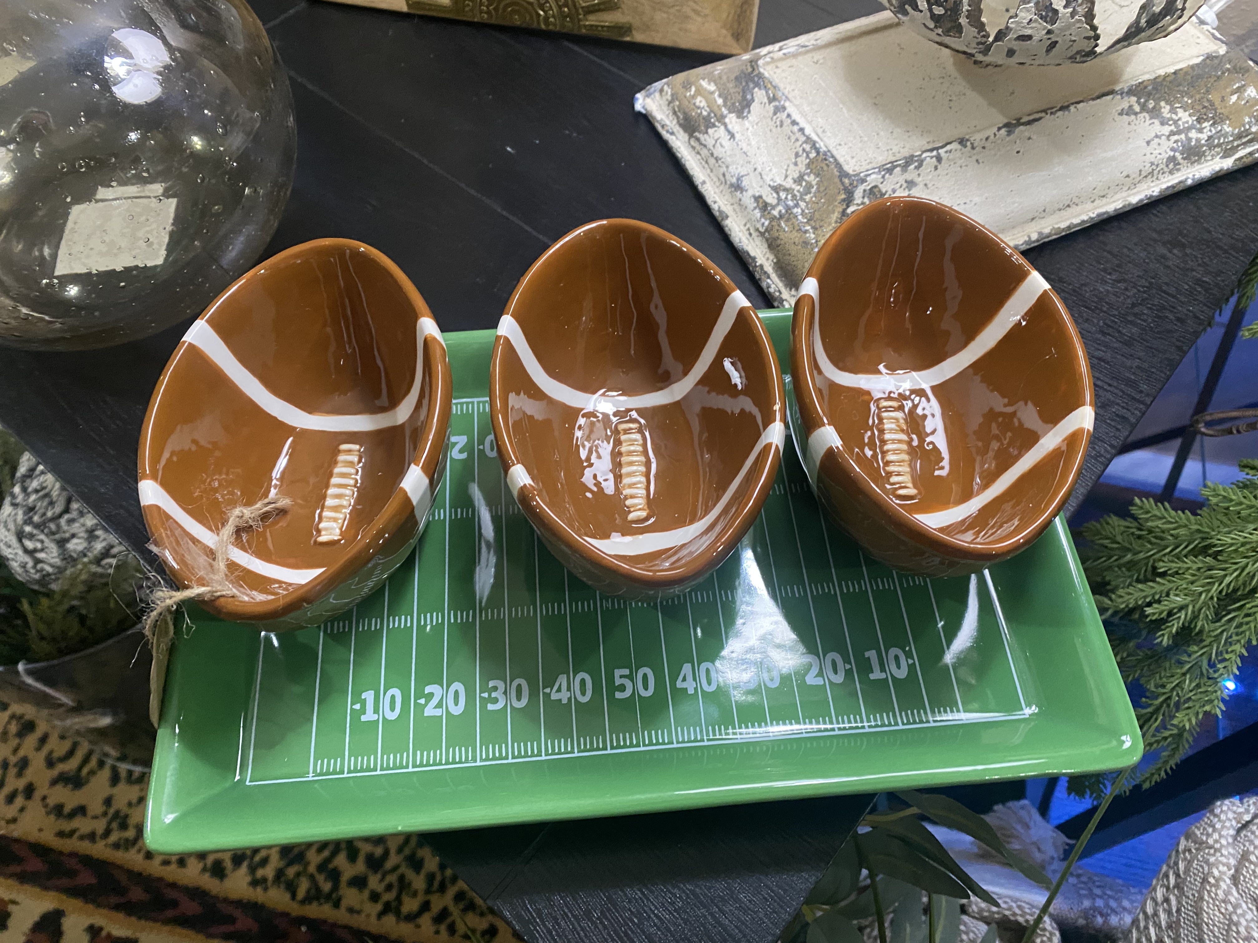 Football serving set